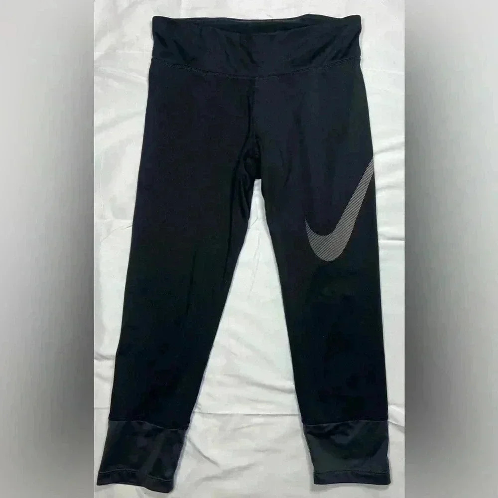 Nike Women's Leggings Size M Activewear Pants Black